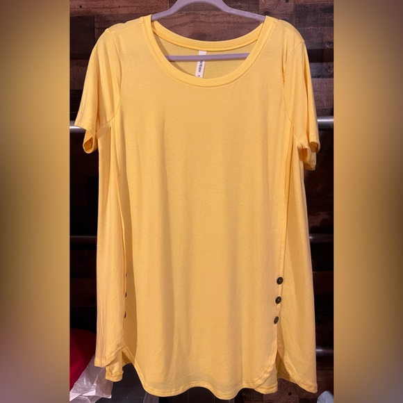 Yellow Button Shirt - Picture 1 of 2
